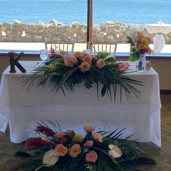 Petals By Pam - Florists Near Me