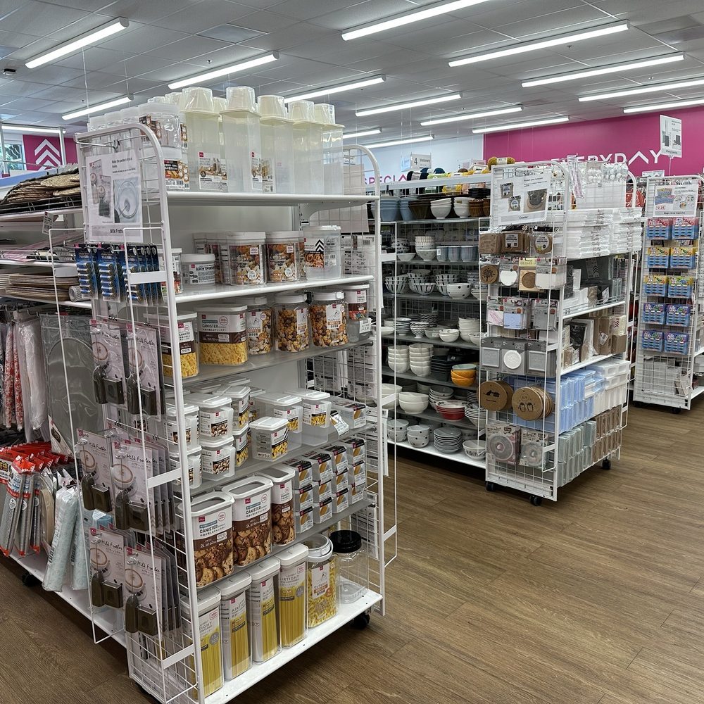 Daiso - Discount Store Near Me - La Canada Flintridge, California Daiso - Discount Store Near Me - La Canada Flintridge, California
