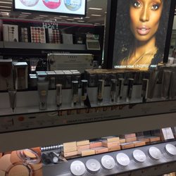 Kohl's - Make up