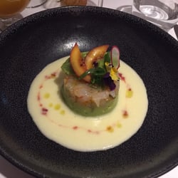 Collonge Café - Ceviche de crevettes, guacamole, gaspacho de tomates jaunes