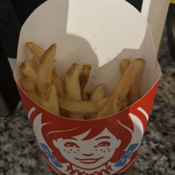 Wendy's - Medium fries, cold and mushy. - Fast Food Near Me - Cleveland, Tennessee