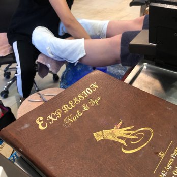 Expression Nails Spa - Hot towel time!! So relaxing - Nail Salons Near Me - Selma, Texas