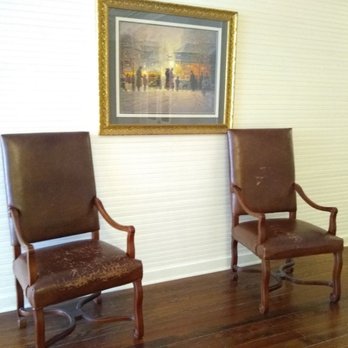 Reiki Healing Waves - Lobby waiting area - Reiki Near Me - McKinney, Texas Reiki Healing Waves - Lobby waiting area - Reiki Near Me - McKinney, Texas
