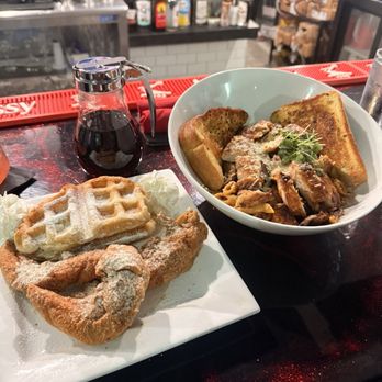 Crescent City Kitchen - Chicken & Croffles, Cajun Pasta with Grilled chicken & Chicken Sausage - Breakfast & Brunch Near Me - Atlanta, Georgia