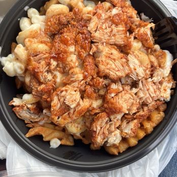 Main Bird Hot Chicken - Montrose - Dirty Mac - Chicken Shop Near Me - Houston, Texas