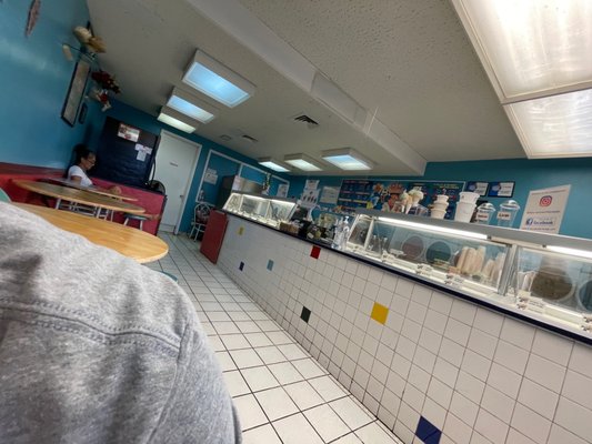 Dave's Ice Cream at Pearl City by null