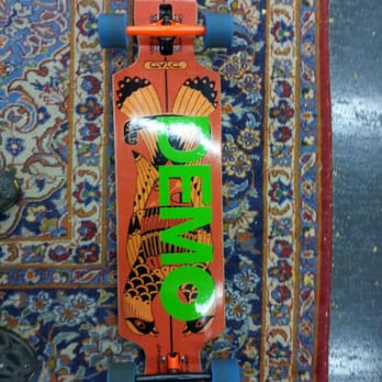 Motion Boardshop - Skate Shops Near Me - Seattle, Washington