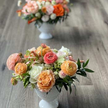 Castle Drive Flowers - Floral Designers Near Me Castle Drive Flowers - Floral Designers Near Me