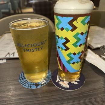 DoubleTree by Hilton Hotel Edinburgh City Centre - Drinks at the Monboddo restaurant in the hotel - Hotels Near Me - Edinburgh, EDH