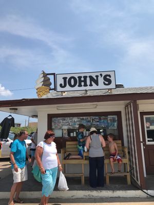 John's Drive In by null