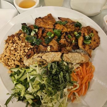 Pho Ngoc Yen Restaurant - Vermicelli with bbq chicken and spring rolls + Vietnamese preserved salted lime juice with sugar and ice and soda - Vietnamese Near Me - Mississauga, Ontario Pho Ngoc Yen Restaurant - Vermicelli with bbq chicken and spring rolls + Vietnamese preserved salted lime juice with sugar and ice and soda - Vietnamese Near Me - Mississauga, Ontario