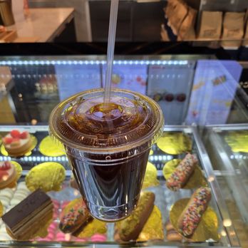 Canard Café Bar Jersey City - Decaf Iced Americano - Bakeries Near Me - Jersey City, New Jersey