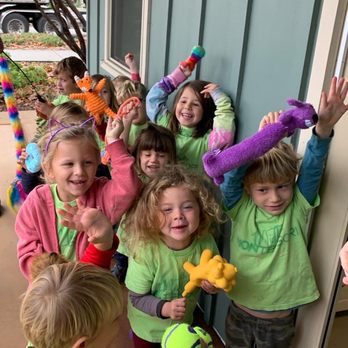 Midtown Montessori - Field trip to the Santa Cruz County Animal Shelter - Preschools Near Me - Santa Cruz, California Midtown Montessori - Field trip to the Santa Cruz County Animal Shelter - Preschools Near Me - Santa Cruz, California
