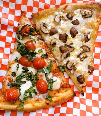 Crossroad Pizzeria by null