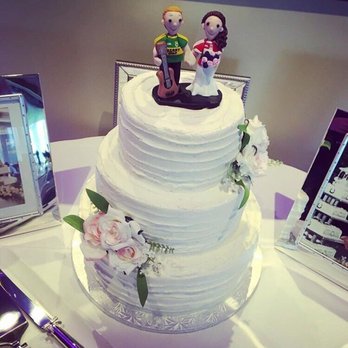 CakeaBakin - Custom Cakes Near Me