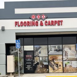 Castro Signs Advertising Solutions - LIGHTED CHANNEL LETTERS & PERFORATED FULL COLOR VINYL.