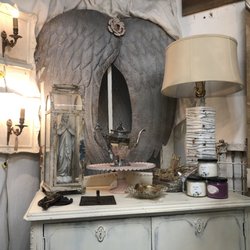 A Painted Cottage - Adorable display