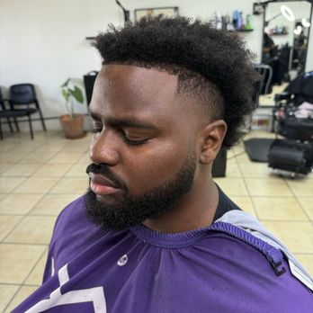 Puzzles Barbershop - High taper - Barbers Near Me - Sacramento, California Puzzles Barbershop - High taper - Barbers Near Me - Sacramento, California