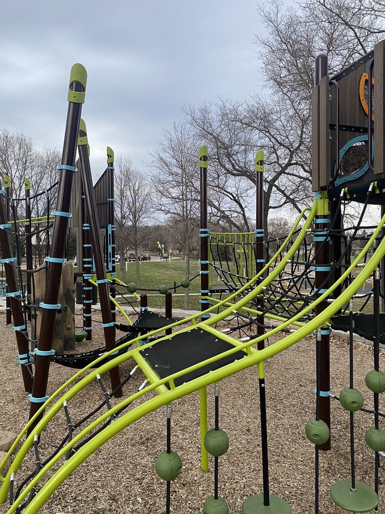 Shoreview Parks & Recreation Logo