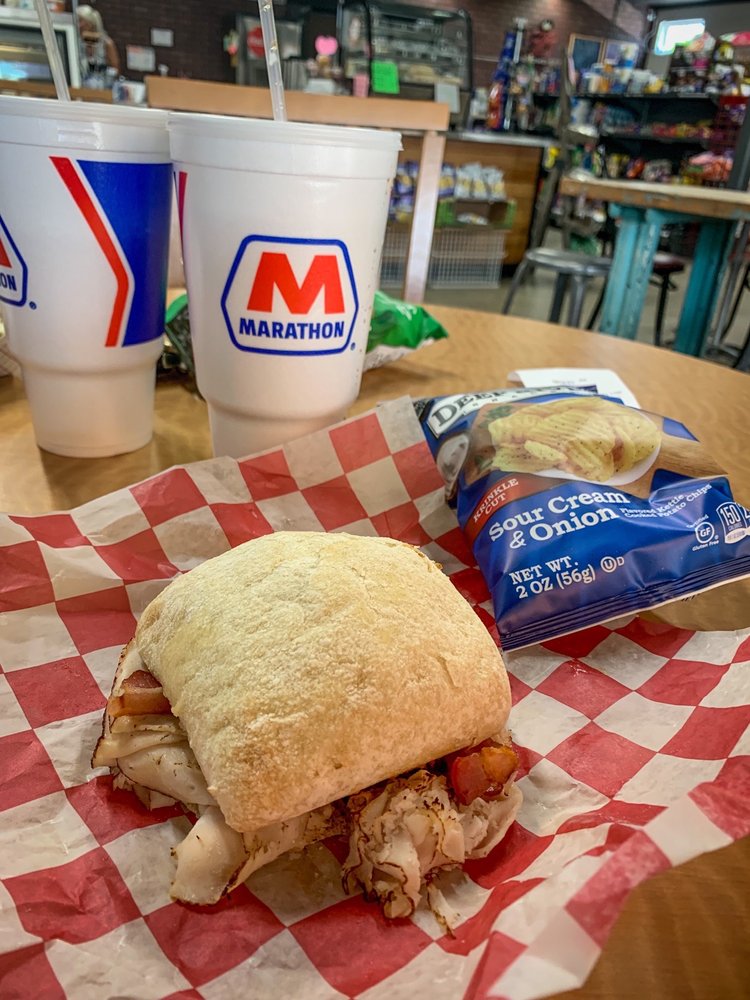 MILL ST DELI & CONVENIENCE Updated October 2024 102 Mill St, Elizabethtown, Indiana