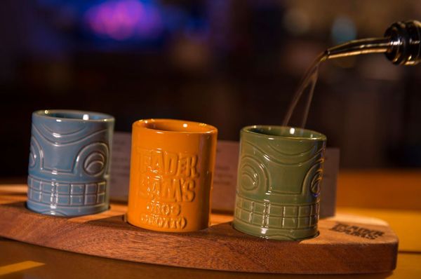 Trader Sam's Grog Grotto by null