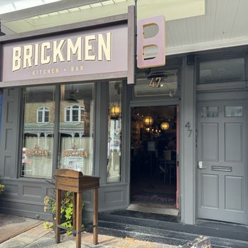 Brickmen Kitchen + Bar - Front entrance - Wine Bars Near Me - Kingston, New York