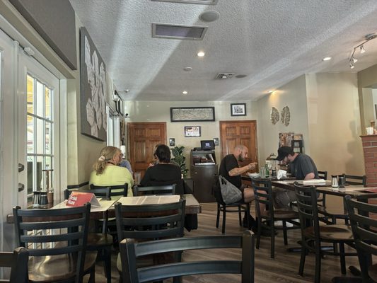 The Chimney House - Grill & Cafe by null