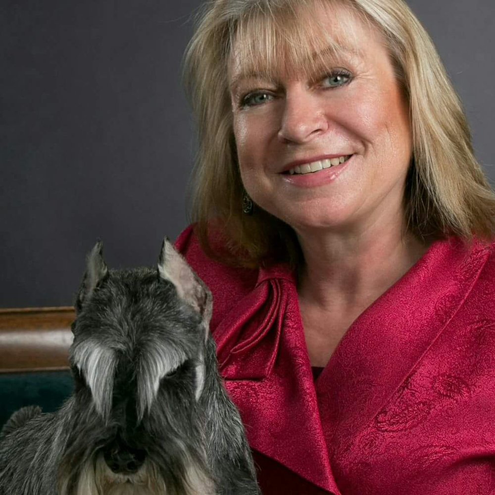 LAURIE MOORE THE MOORE GROUP Contact Agent 2644 Suzanne Way, Eugene, Oregon Real Estate