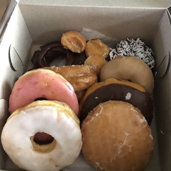 Alvernon Donut Shop - Donuts!!! - Coffee & Tea Near Me - Tucson, Arizona