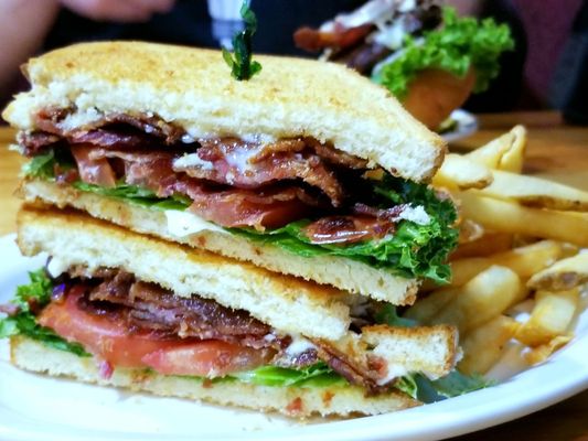 Stimpy’s Sports Bar and Grill by null