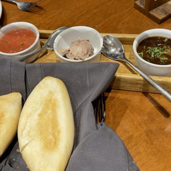 La Mansión - Complimentary bread with chipotle sauce and butter that had some red wine mixed wine! - Argentine Near Me - México, D.F., DIF La Mansión - Complimentary bread with chipotle sauce and butter that had some red wine mixed wine! - Argentine Near Me - México, D.F., DIF