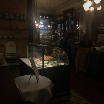 Demel - Cafes Near Me - Vienna, 9