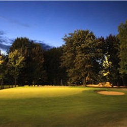 Golf UFO Dôme