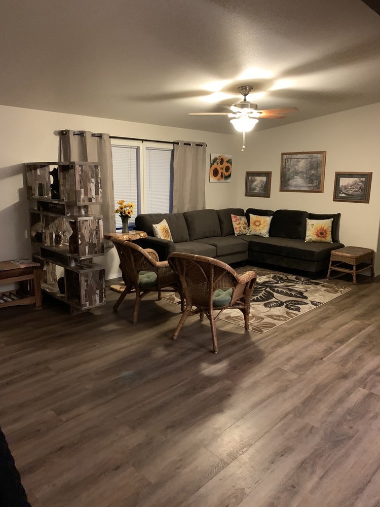 HOLLYWOOD ROOMS FURNITURE & ACCESSORIES 33 Reviews & 16 Photos 18330 SW Tualatin Valley Hwy