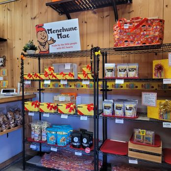 Hawaiian Chip Company - Interior - Specialty Food Near Me - Honolulu, Hawaii Hawaiian Chip Company - Interior - Specialty Food Near Me - Honolulu, Hawaii