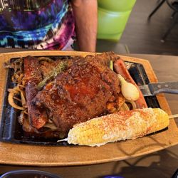 Parrillada with corn