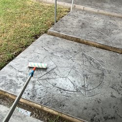 Garcia Elite Pro Works - Enhanced customers bay are with this Star Stamped concrete pathway.