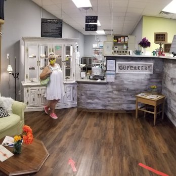 The Peppered Cupcake - Interior - Cupcakes Near Me - Wilmington, North Carolina The Peppered Cupcake - Interior - Cupcakes Near Me - Wilmington, North Carolina