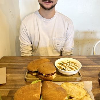 Goji Berry - Pesto and Cubano sandwiches, subpar. Tomato soup and house made chips. Go with chips, you won't be disappointed. - Vegan Near Me - Phoenix, Arizona Goji Berry - Pesto and Cubano sandwiches, subpar. Tomato soup and house made chips. Go with chips, you won't be disappointed. - Vegan Near Me - Phoenix, Arizona