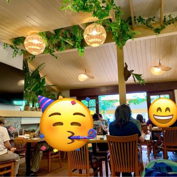 Rens Cafe & Bistro - Cheerful,light, airy decor. The ceiling and plants absorbed some sound so it was easy to hear our conversation. - Thai Near Me - Burnaby, British Columbia Rens Cafe & Bistro - Cheerful,light, airy decor. The ceiling and plants absorbed some sound so it was easy to hear our conversation. - Thai Near Me - Burnaby, British Columbia