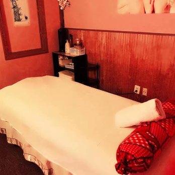 Deep Tissue Massage - Massage Therapy Near Me - Torrington, Connecticut Deep Tissue Massage - Massage Therapy Near Me - Torrington, Connecticut