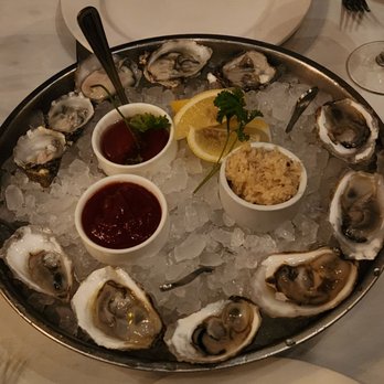 Benjamin Steakhouse - Oysters - Steakhouses Near Me - New York, New York