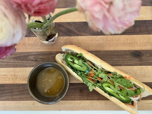 O Banh Mi by null