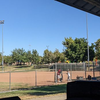 Marie Kerr Park - Baseball field for practices - Parks Near Me - Palmdale, California Marie Kerr Park - Baseball field for practices - Parks Near Me - Palmdale, California
