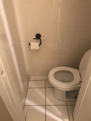 Old Chicago Inn featuring Room 13 by null