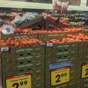 Fry's Food Stores 59 - a display of fresh produce - Grocery Near Me - Sierra Vista, Arizona Fry's Food Stores 59 - a display of fresh produce - Grocery Near Me - Sierra Vista, Arizona