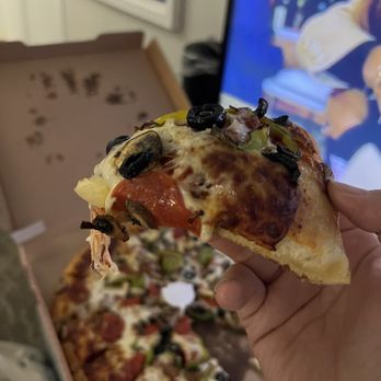 Rusty's Pizza Parlor - Pizza Near Me - Santa Barbara, California