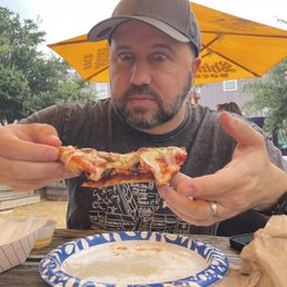 Patio area. Amazing pizza! Patio area. Amazing pizza!