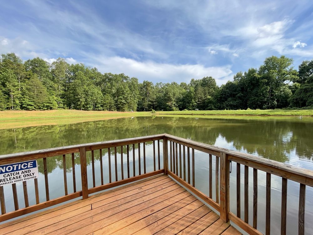 Spacious Skies Campgrounds - Peach Haven Logo
