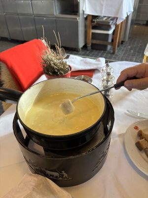 Zunfthaus zur Zimmerleuten by null